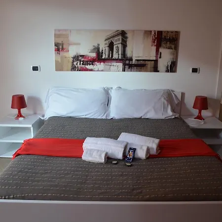 Guest house My Center *